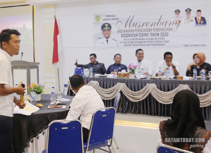 Anggota DPRD Kabupaten Karimun saat acara Musrenbang Kecamatan Tebing